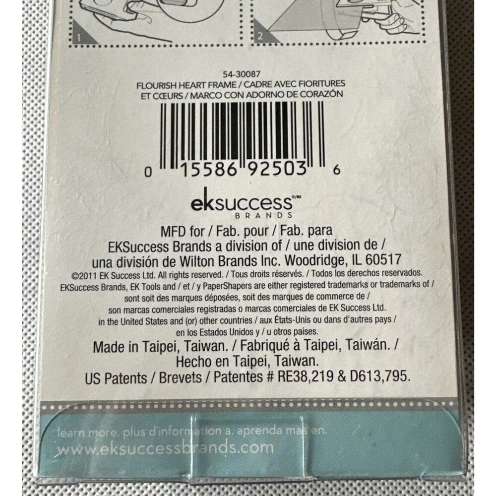 EK Success RECTANGLE FLOURISH HEART FRAME Large Punch 54-30087
